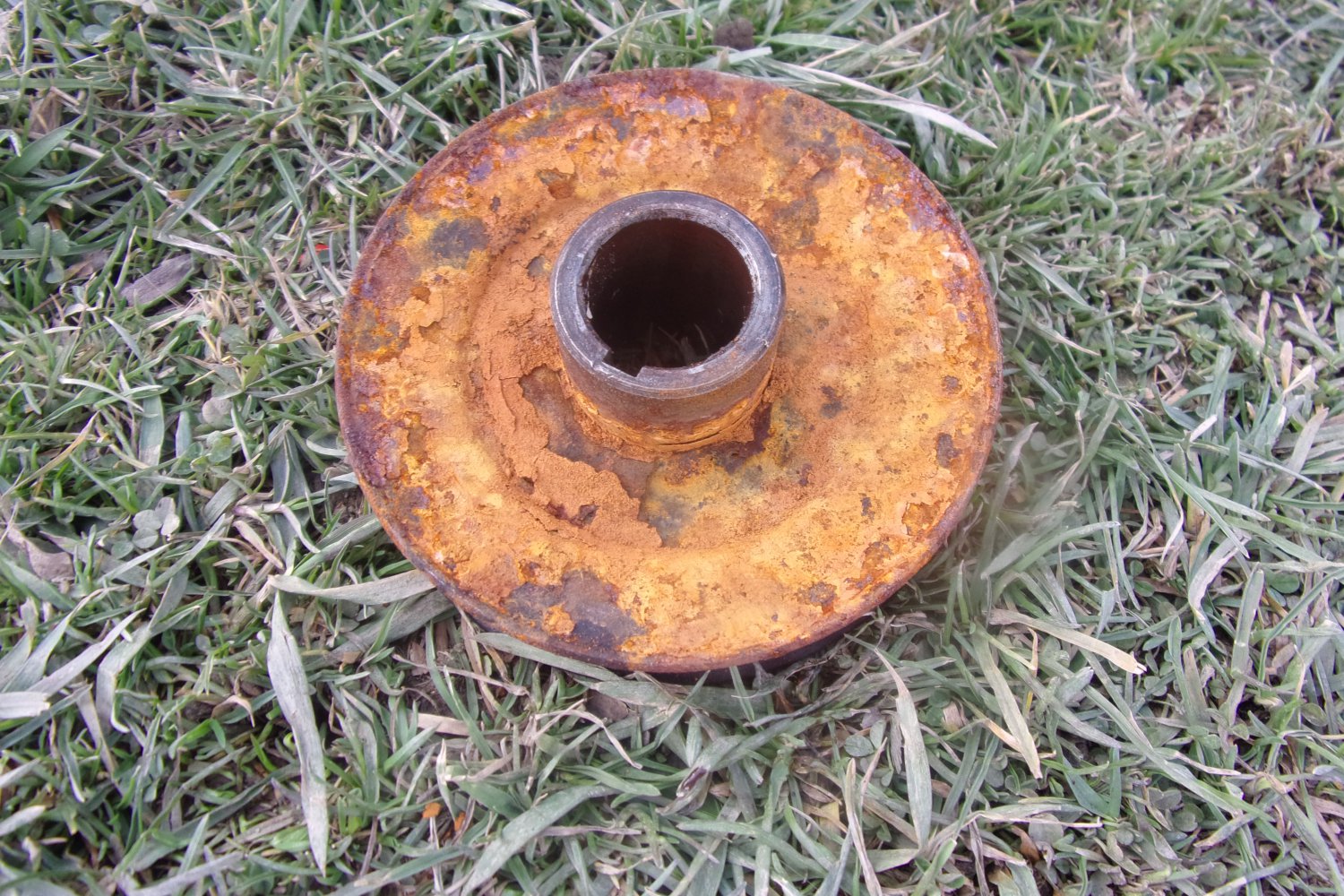 John Deere 345 Drive Pulley