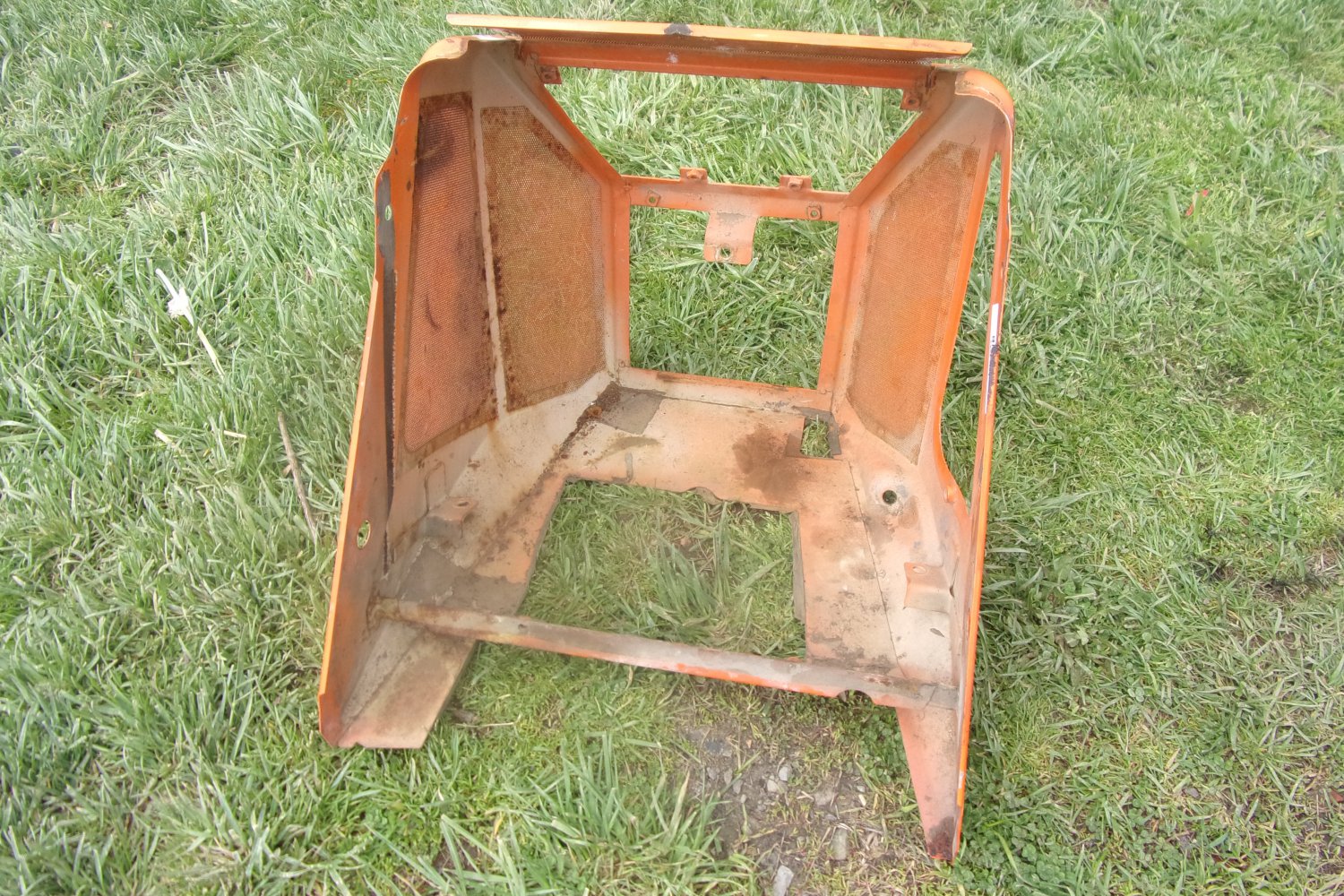 Kubota G6200 Dash Tower Comp Panel