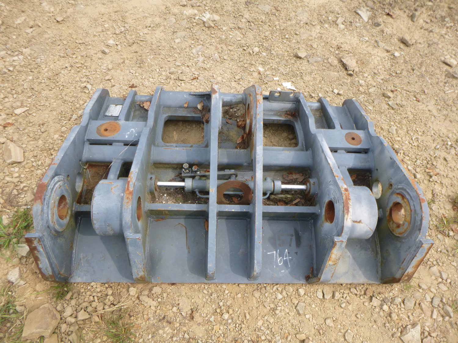 JRB Case 821E / New Holland W190 Quick Coupler
