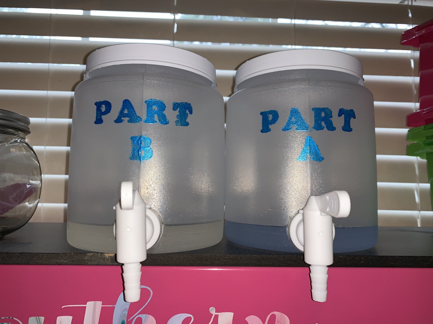Epoxy dispensers