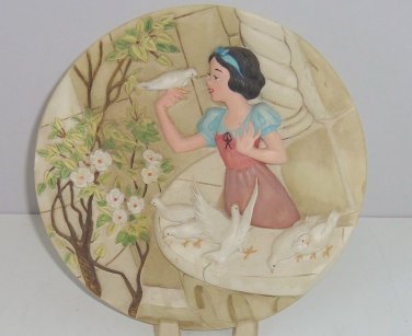 Disney Store Snow White Collector Plate Bird One Song Seven Dwarfs LE 5000