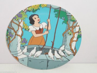 Disney Collection Snow White Plate At The Wishing Well Collector Retired