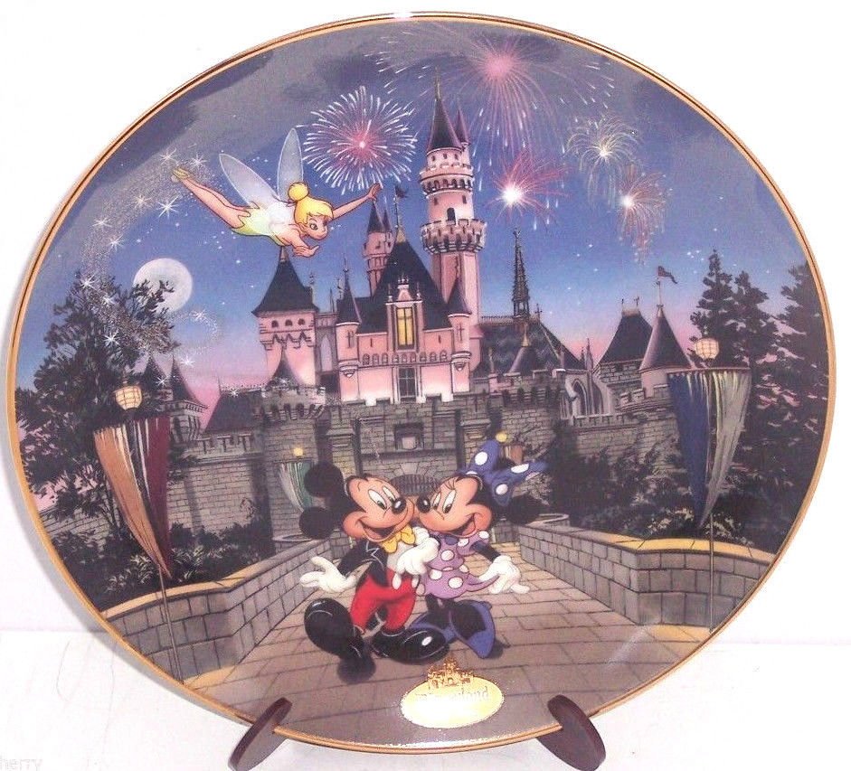 Disneyland Sleeping Beauty Castle Collector 40th Anniversary Plate