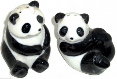 Giant Panda Bears Salt Peppers Shakers Henriksen Collectible Vintage Japan