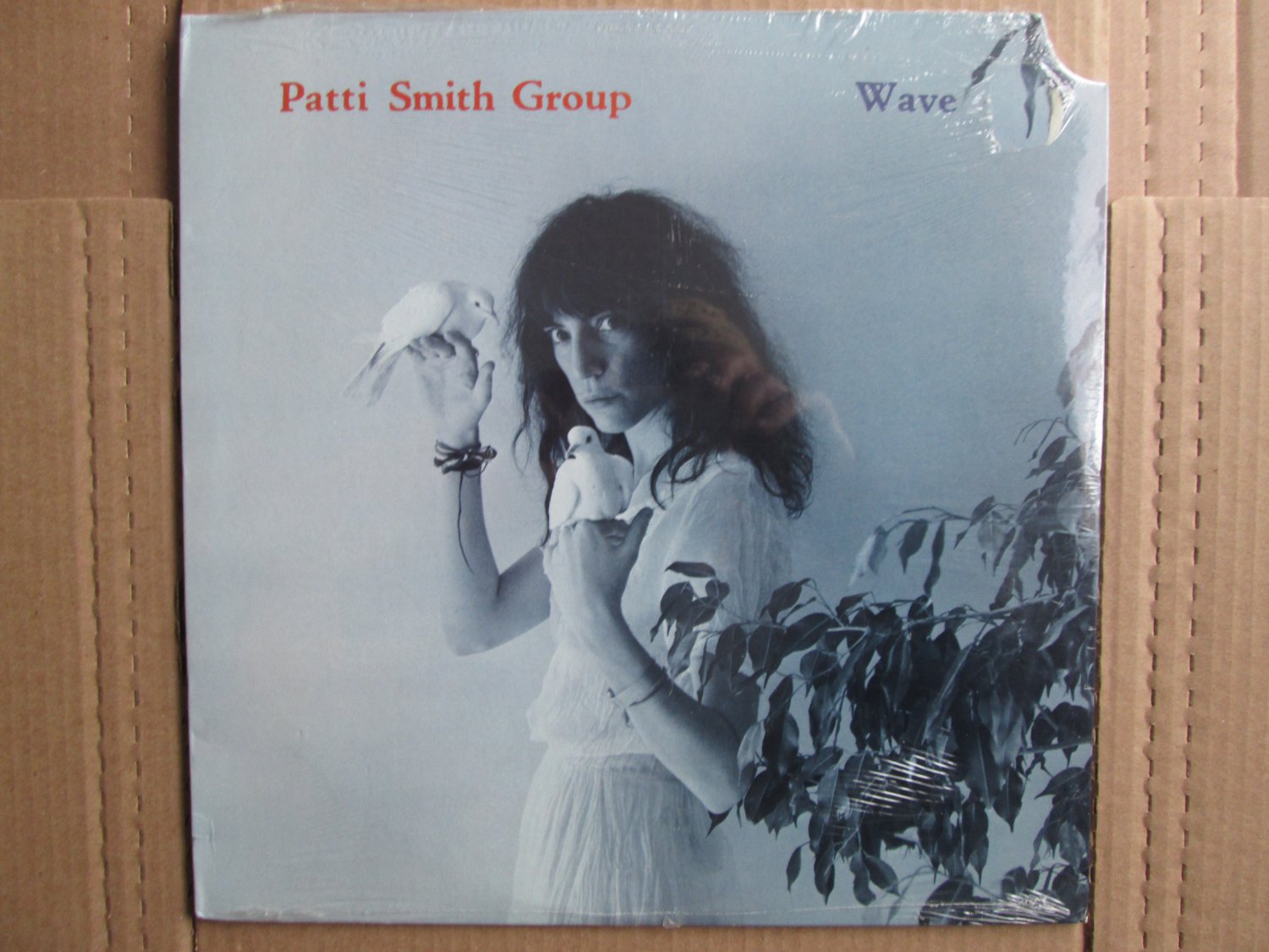 *Patti Smith Group*  ~~~ Wave ~~~ 1979 Arista **Sealed**