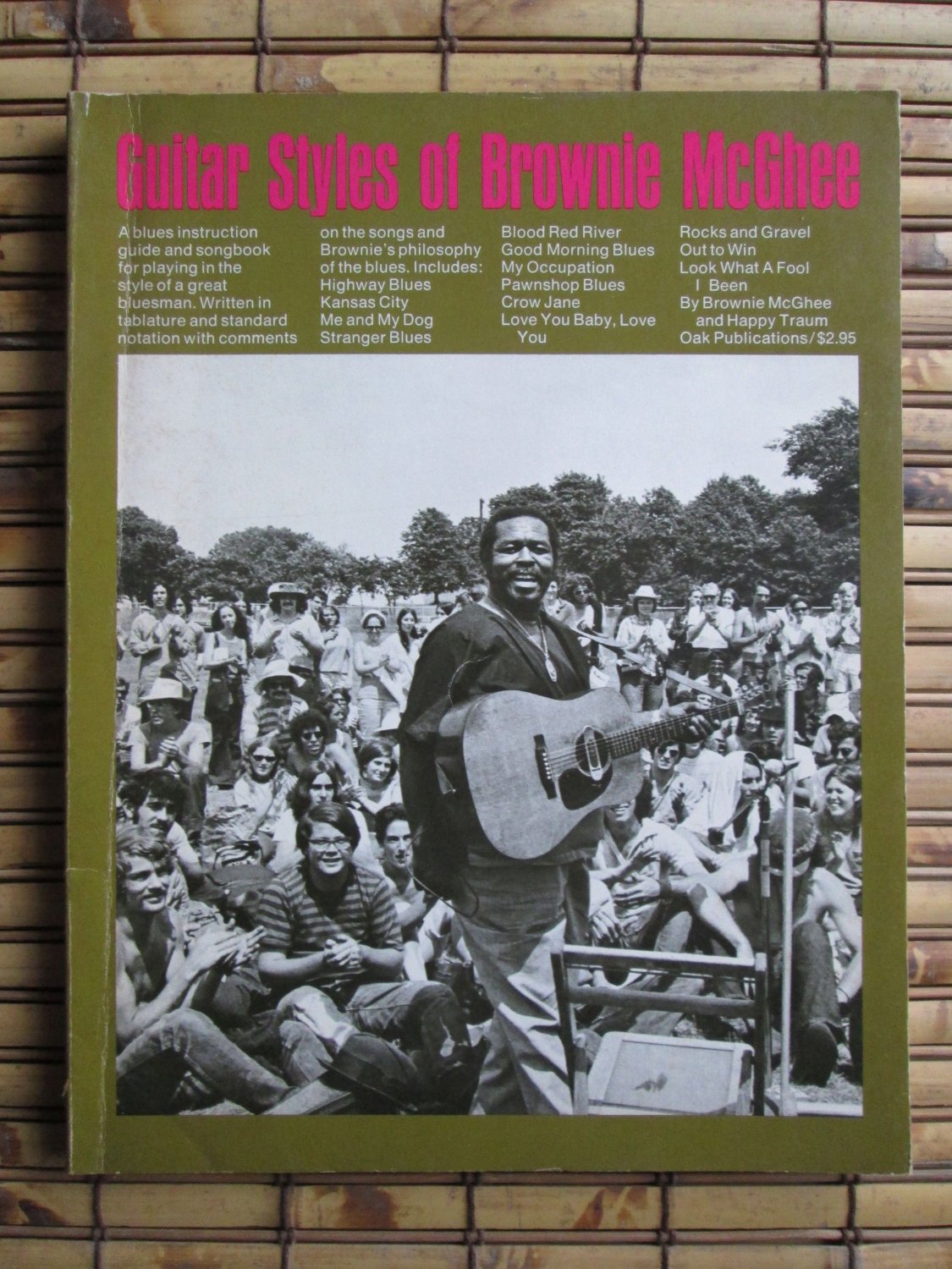 Guitar Styles of Brownie McGhee by Happy Traum [ED] â¦ Oak Publications 1971