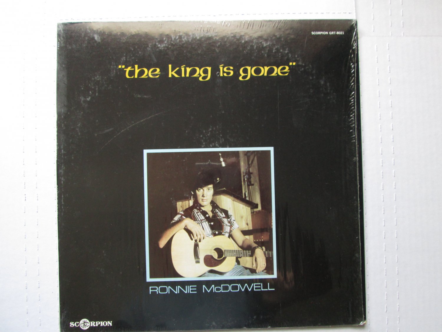 *Ronnie McDowell*  |  The King Is Gone   |  â¦ Scorpion 1977