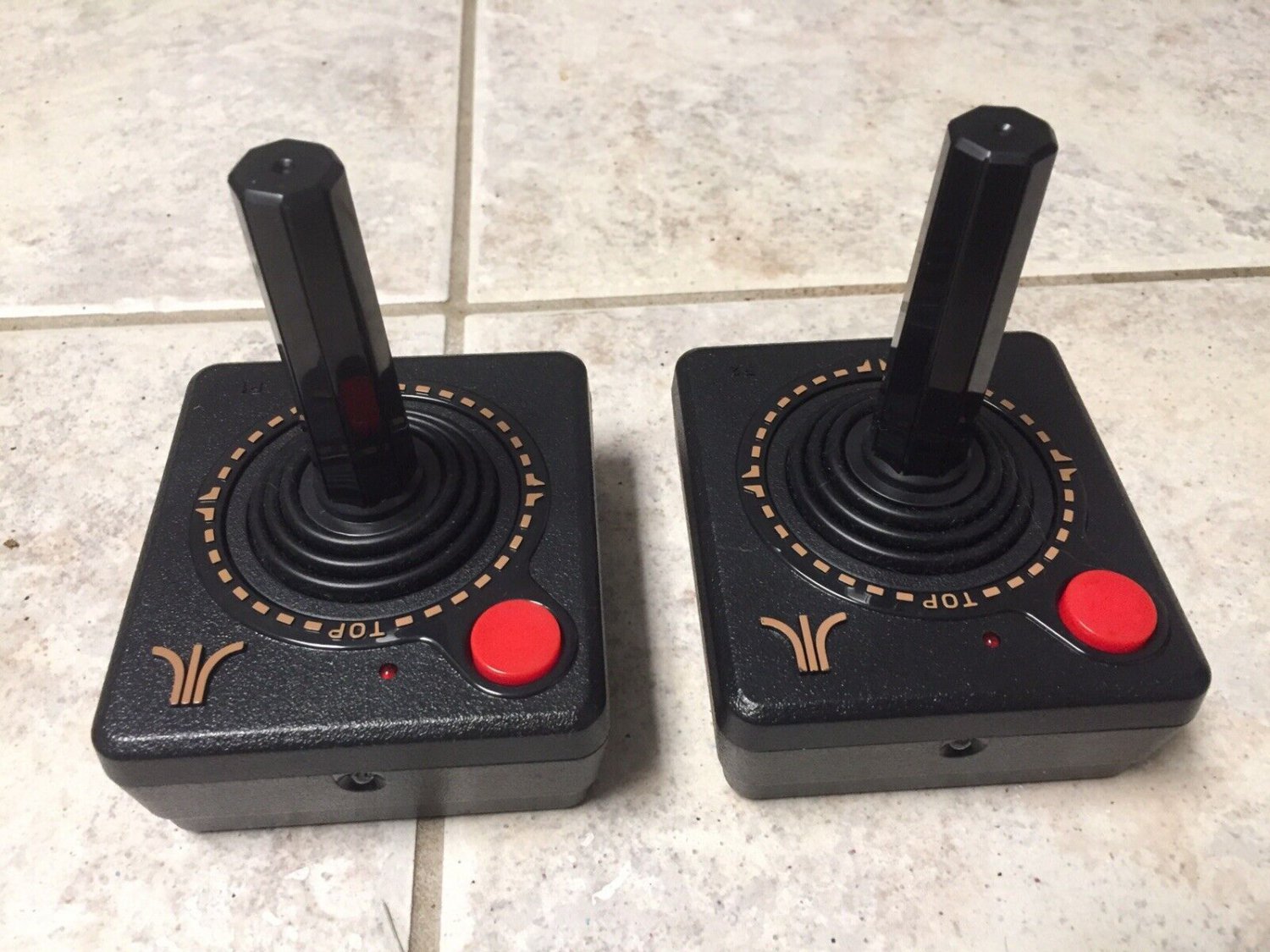 Atari 2600 Flashback Joystick Wireless Controller Player 1 And Player 2 Set