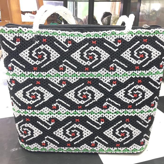 Typical bead bag Dayak bag (large) Original Kalimantan