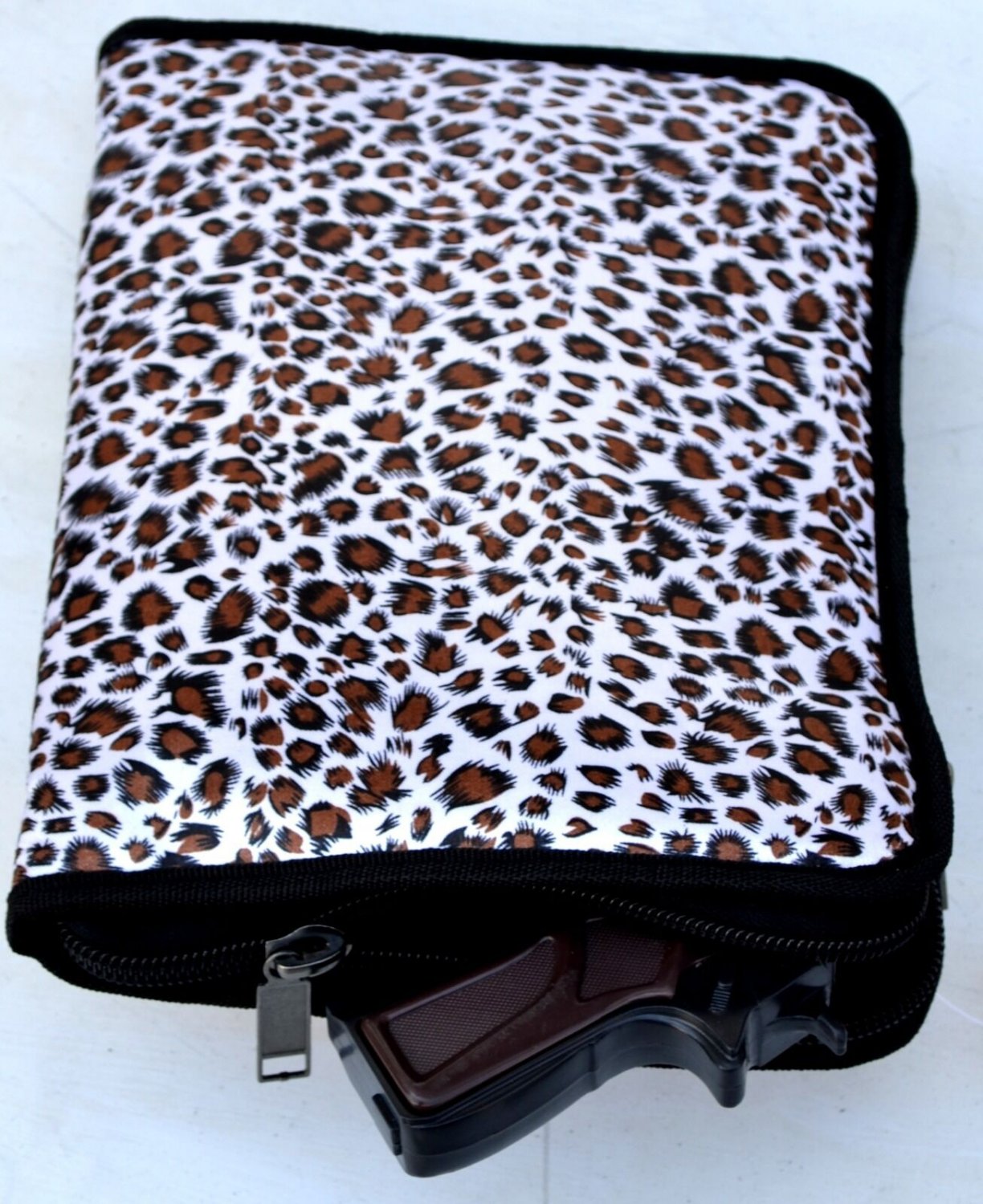 Soft Padded Handgun Gun Pistol Case / Range Bag Insert New Leopard Print