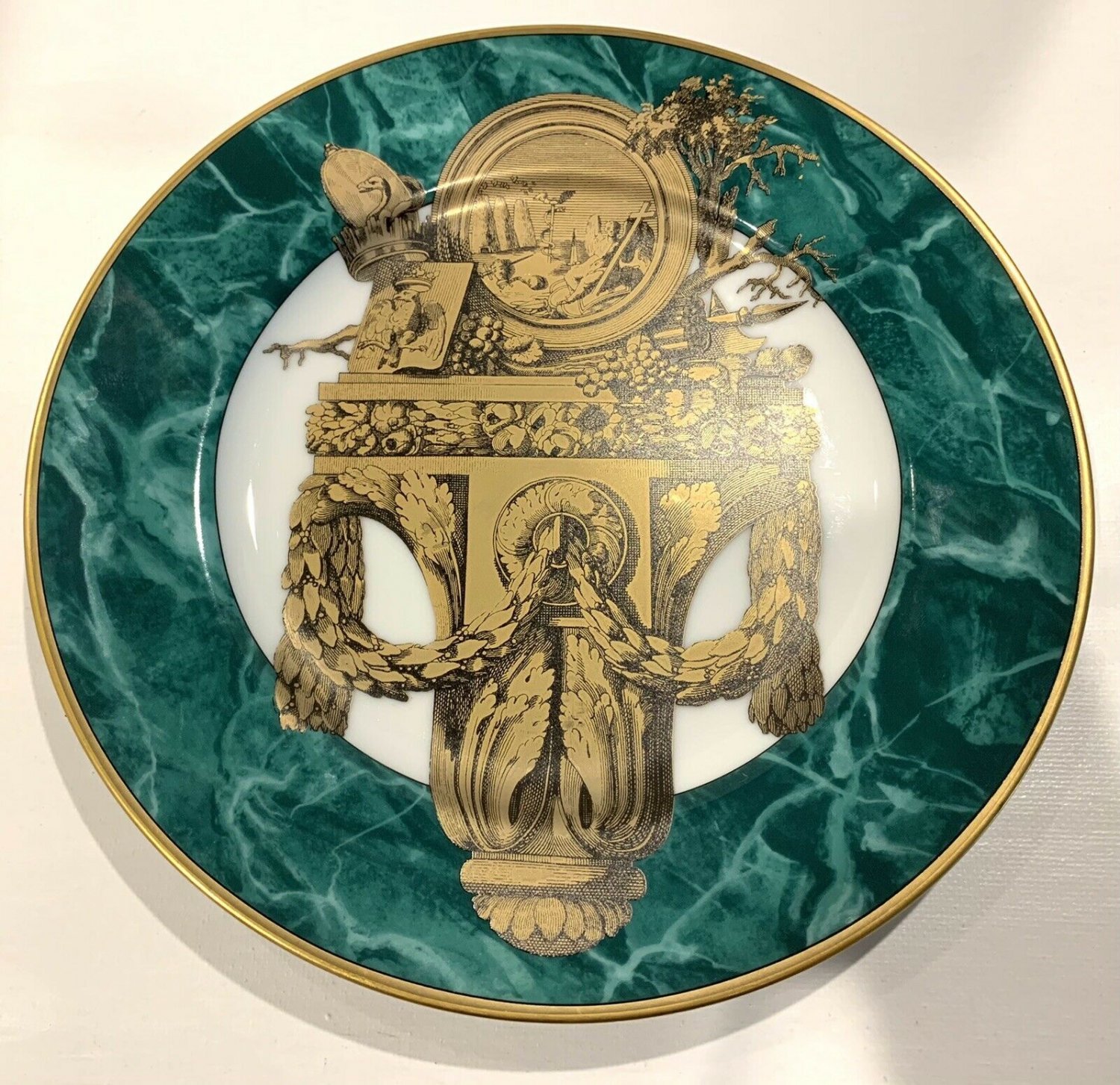 Fitz and Floyd Consoles III Decorative Plate Green Marble Design