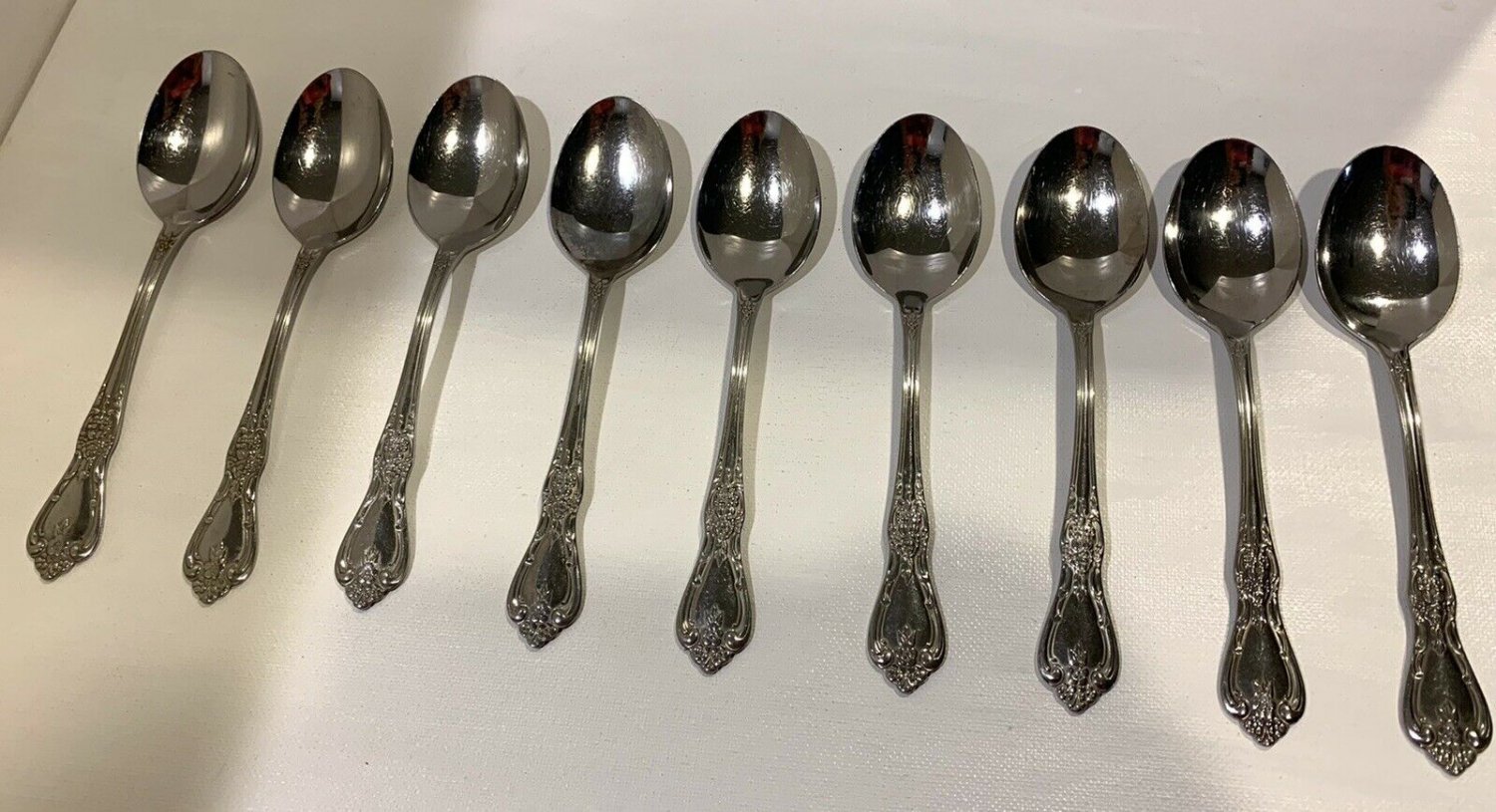 Oneida Distinction Deluxe Kennett Square Tablespoons Lot of 9
