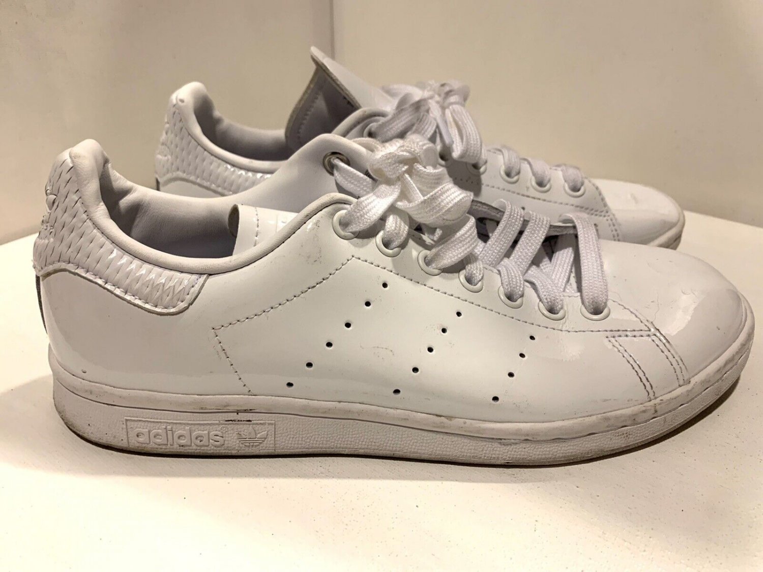 Adidas Women&acirc;��s Size 8 Cloud White Stan Smith Shoes / Sneakers