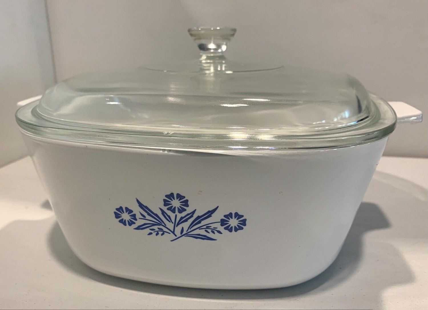 Corning Ware Blue Cornflower p-2 1/2-b Covered Casserole Dish with Lid