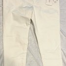 For the Republic Woman’s White Jeans with Lace Detail Size 4 - New with Tags For the Republic Woman’s White Jeans with Lace Detail Size 4 - New with Tags