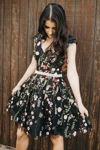 Chic Black Lace Flowers Cap Sleeves Homecoming Dress Unique Graduation Dress  S4842