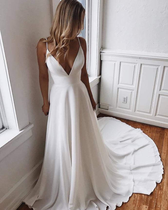 White Prom Dresses V-Neck Evening Dress A-Line Formal Gowns Cheap Prom Gowns S2280