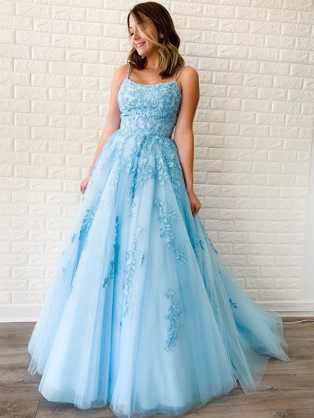 Sky Blue Tulle Appliques Scoop A-Line Long Prom Dress