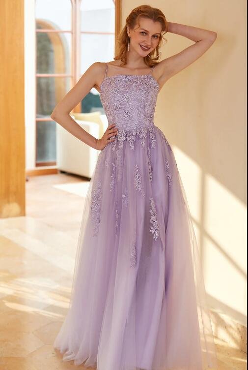 Charming A Line Spaghetti Straps Light Purple Long Prom Dress with Appliques