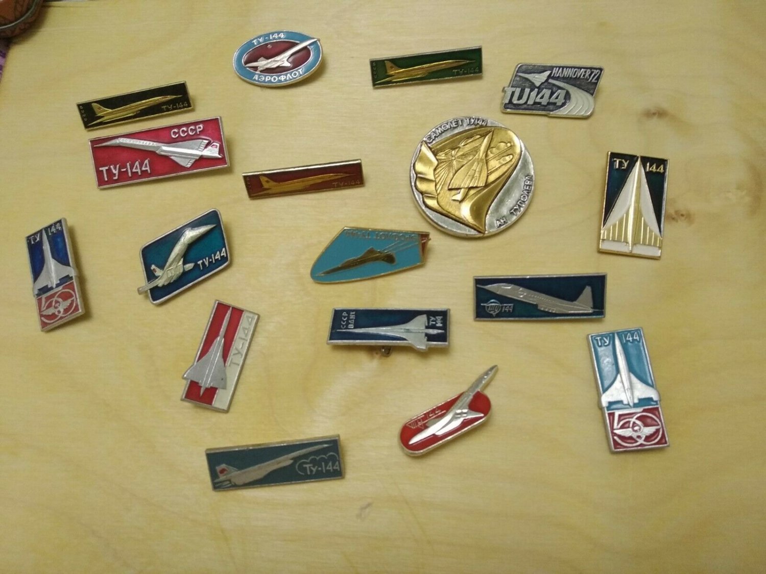 Russian Avia Concorde Pins Badges -set 1