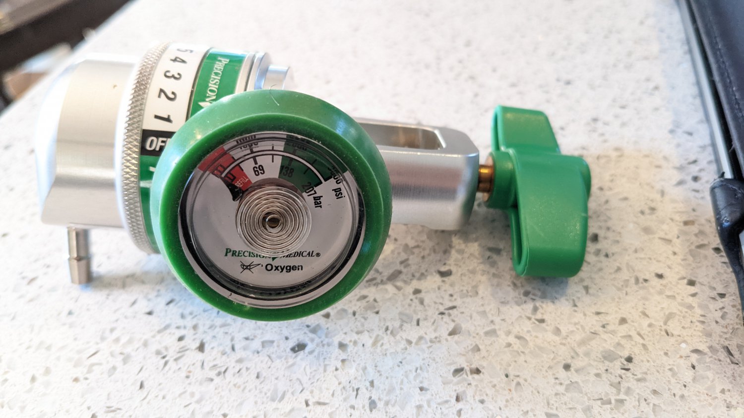 Precision Medical EasyPulse 5 and 6 Oxygen Conserving Regulator