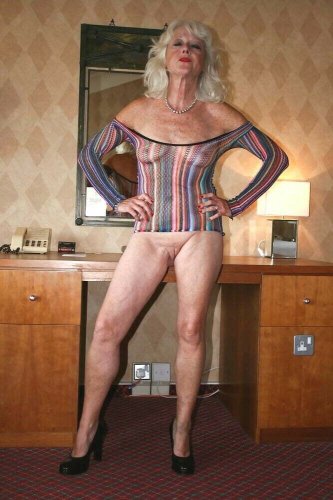 Naked Granny Photo