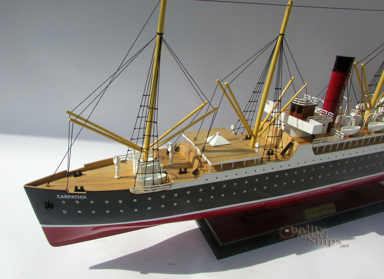 rms-carpathia-rescue-of-titanic-s-survivors-cunard-line-wooden-ship