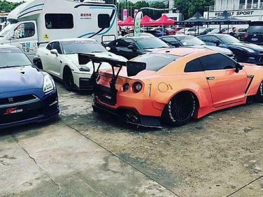 NISSAN GTR R35 LB TYPE-2 STYLE GT WING W/FITTING KIT