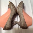 Bandolino Womens Supermodel Gold Peep Toe Pumps Heels Sz 8 Medium