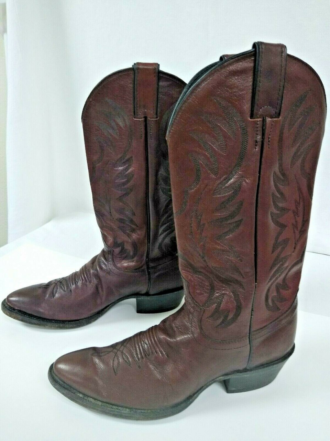 Justin Boots Brown Leather Cowboy Boots Style 9180 Mens 9D. NICE