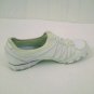 Skechers White Leather Slip On Womens Walking Shoes Size 6.5