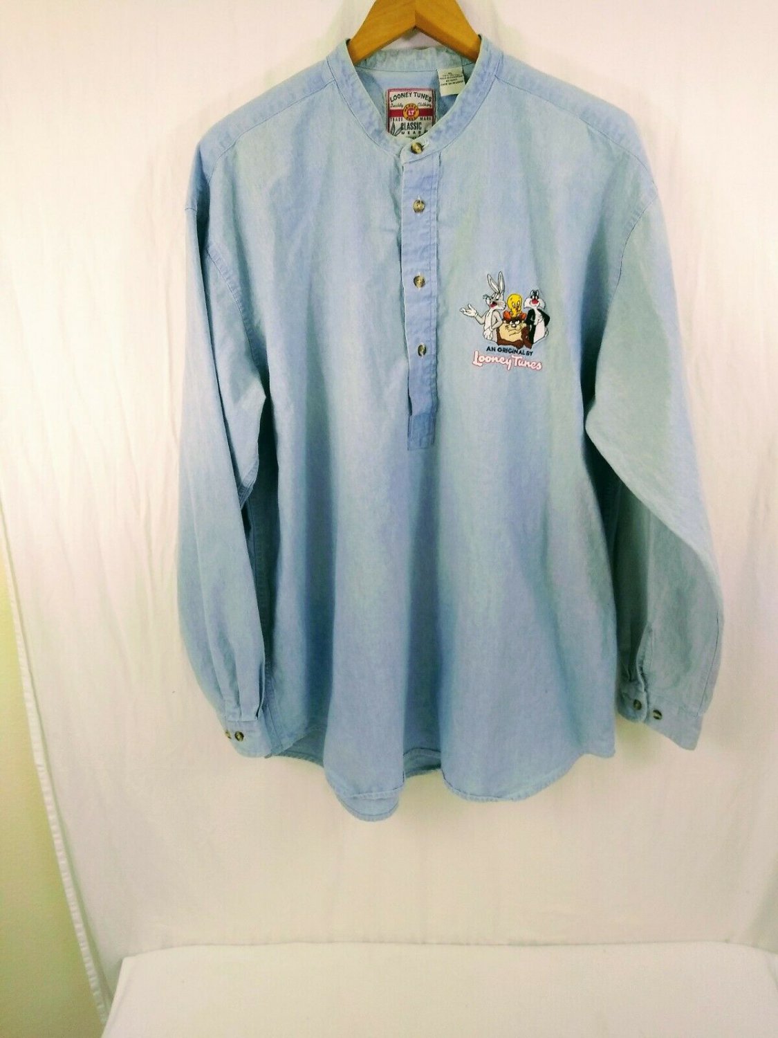 Authentic Looney Tunes Classic Wear Cotton 1/2 Button Pullover Shirt Men Size XL