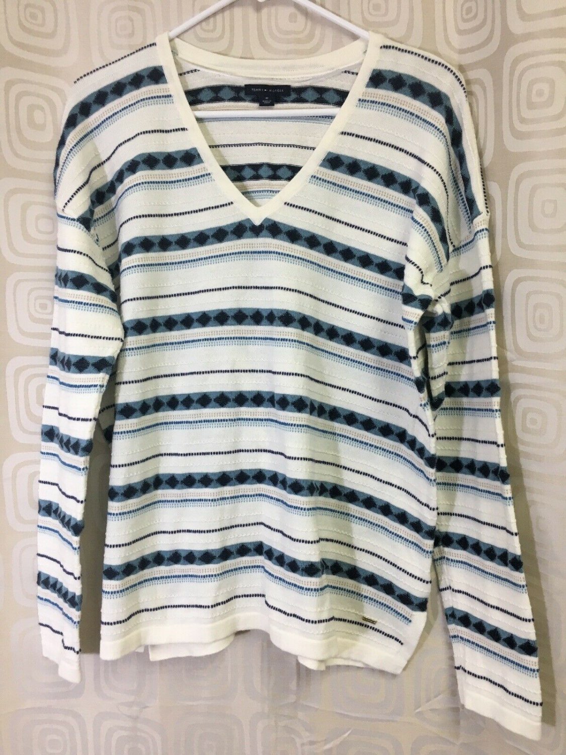 Tommy Hilfiger Sweater Womens Size Medium Long Sleeve Knit Pullover
