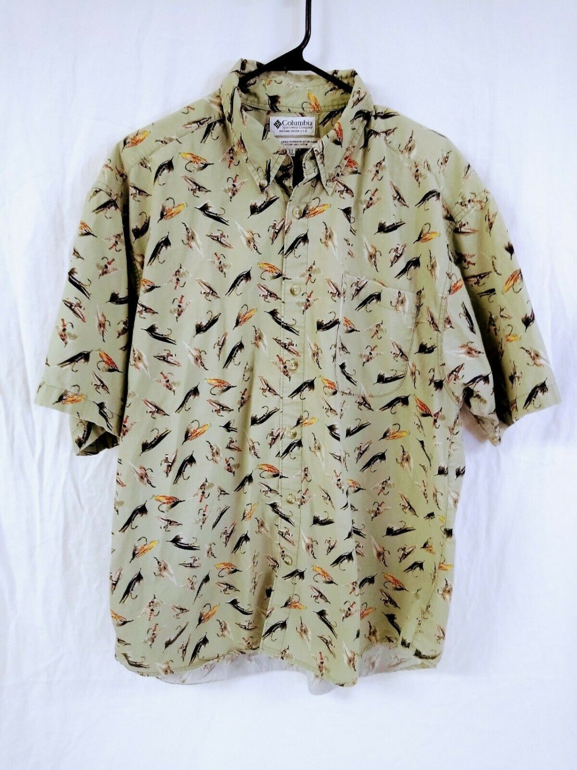 Columbia  Button Up Shirt  FLY FISH Short Sleeve Mens Size XL 100% Cotton