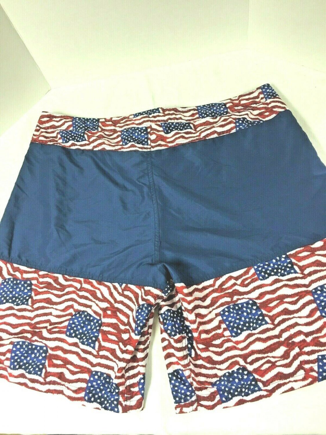 Cabelas Shorts Fourth Of July Red White And Blue Cargo Board Mens Size 42