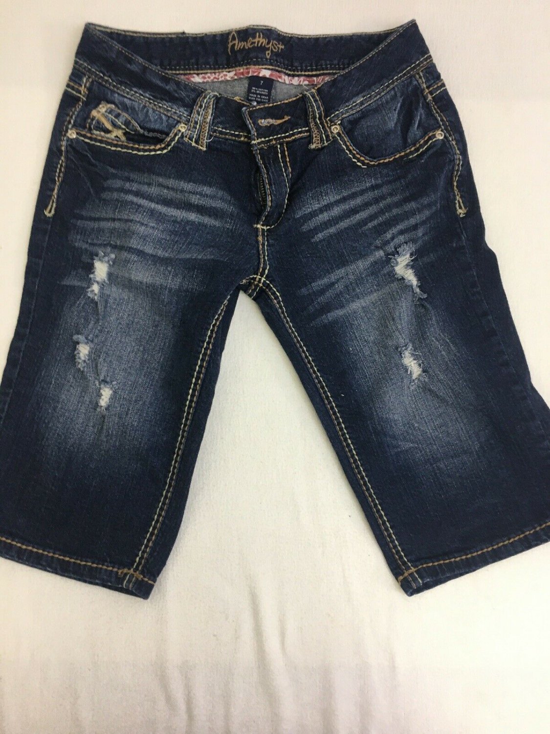 Amethyst Jean Shorts Distressed Womens Size 7 Long 13&acirc;�� Inseam