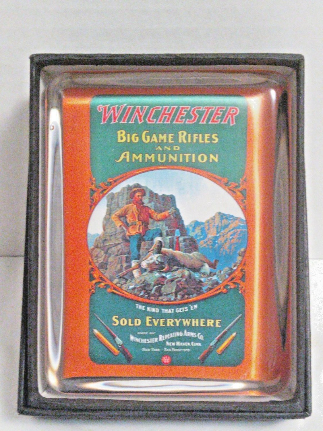WINCHESTER Waterfall Glass Collection paperweight Big Game Hunter Rifles NEW