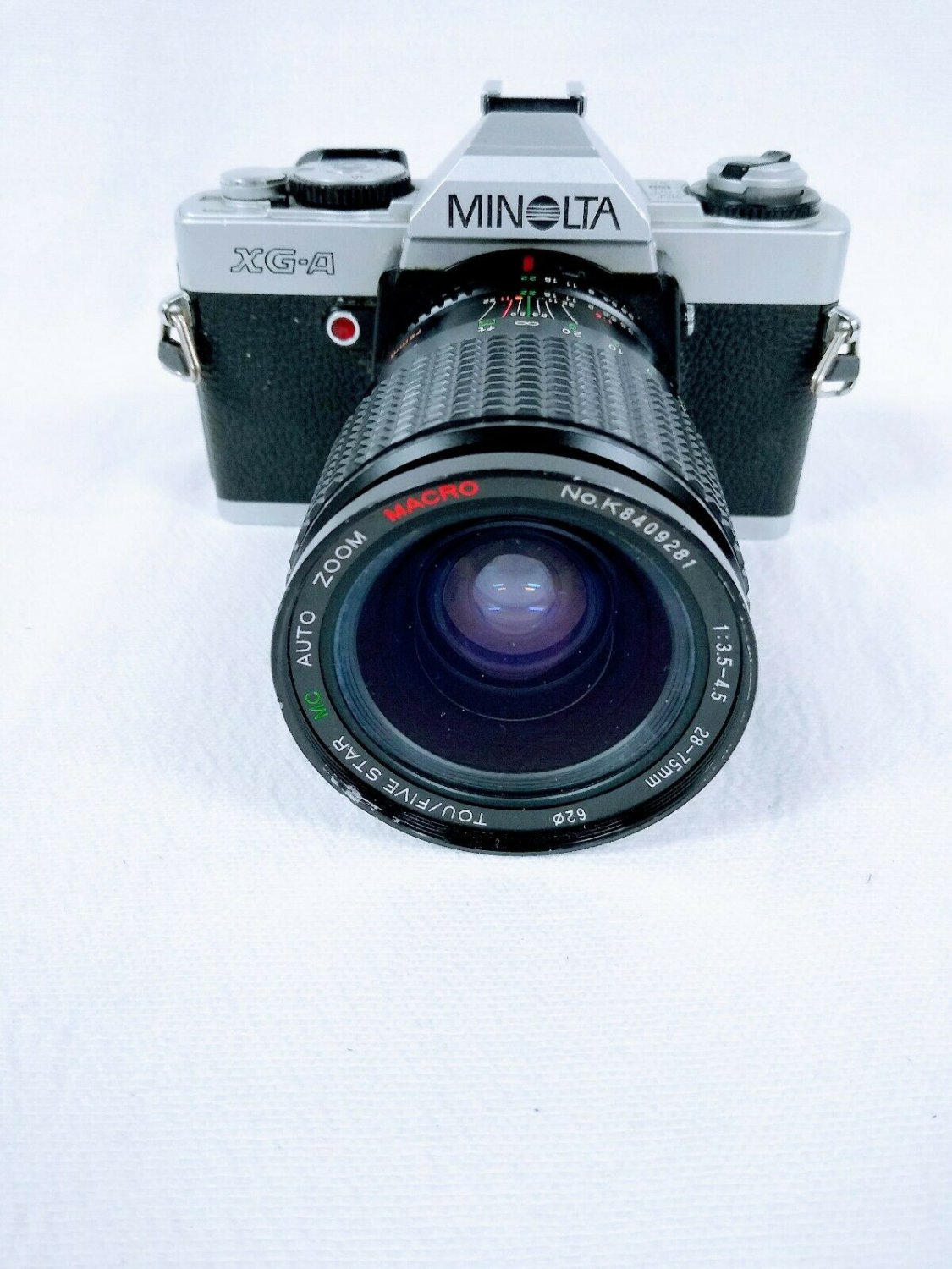 Minolta XG-A SLR 35mm Camera TOU/FIVE STAR 3.5 Zoom Lens PLEASE SEE DESCRIPTION
