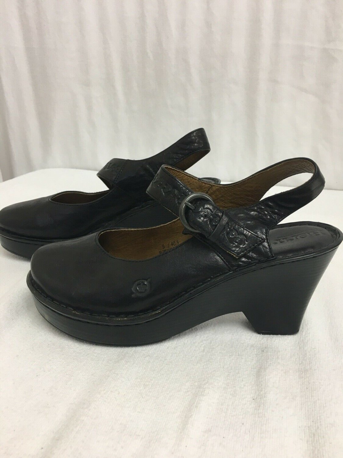 Born Shoes Buckle Wedge Clog Black Leather Heel Womens 9