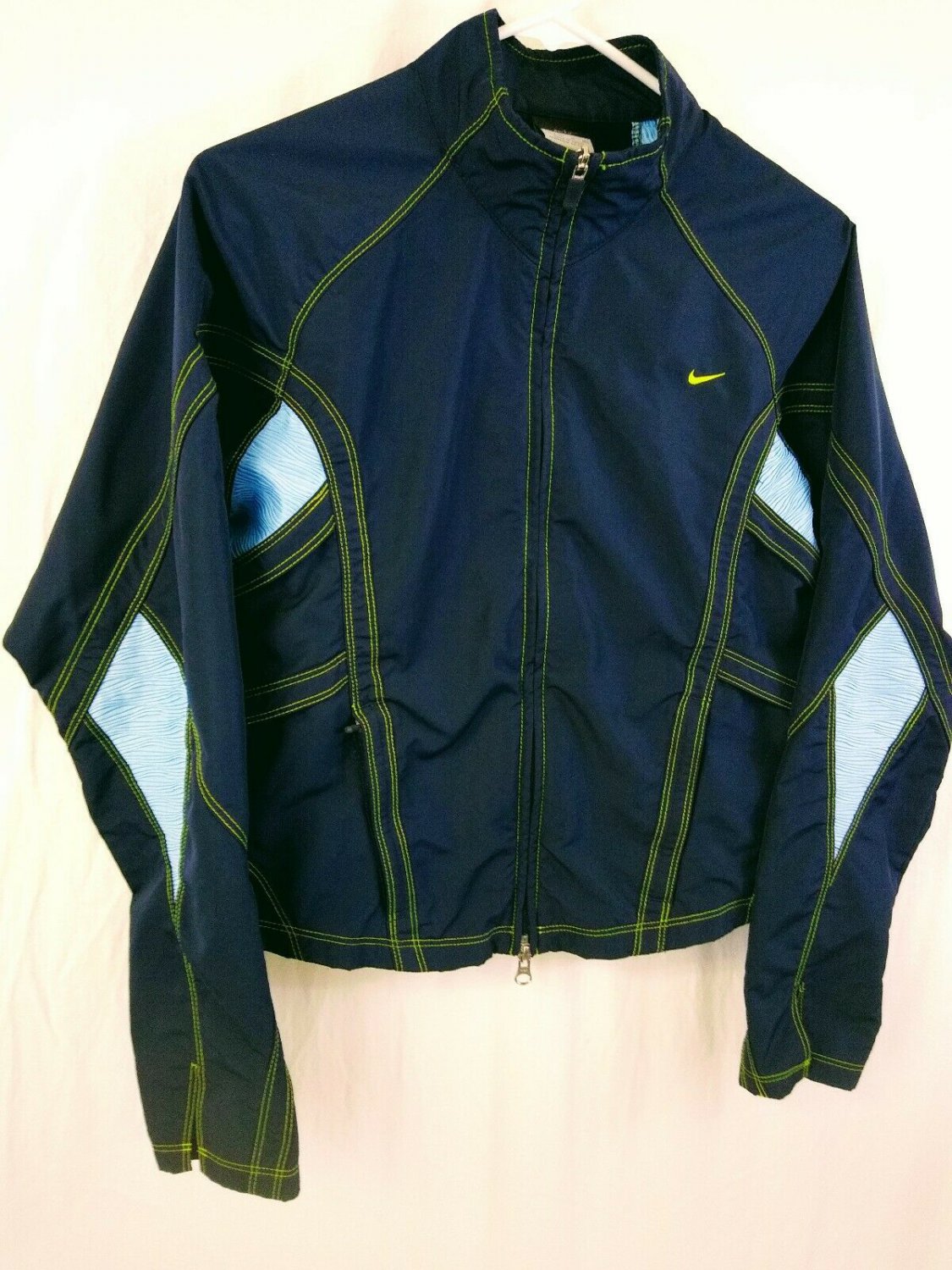 Nike DriFit Navy/Light Blue Polyester Womens Lightweight Packable Jacket Size M