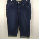 Levis Capri Womens Size 6 Dark Wash