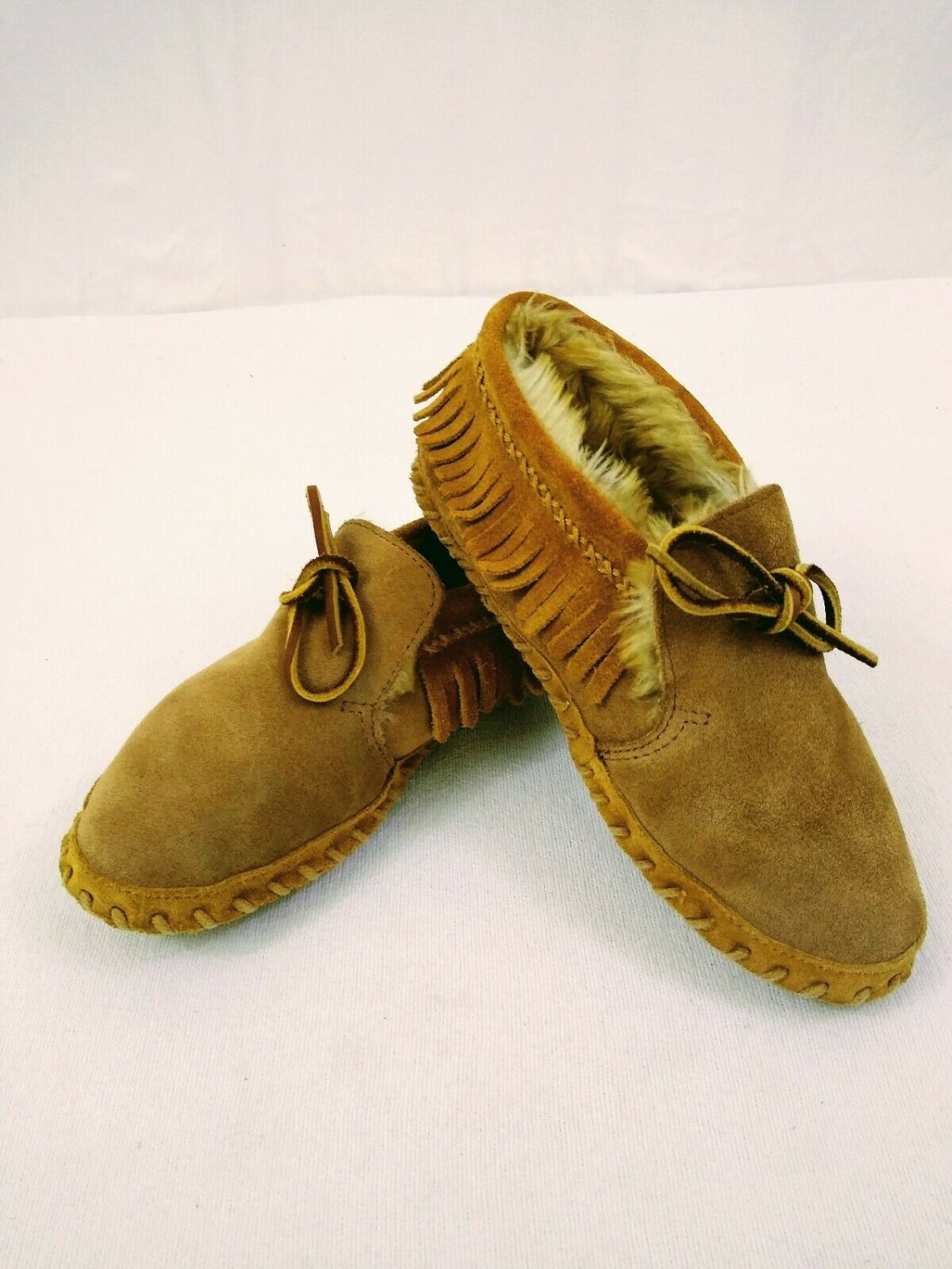 LL Bean Kids Tan Leather Faux Fur Lined Moccasin/Slippers Size 3 NWOB