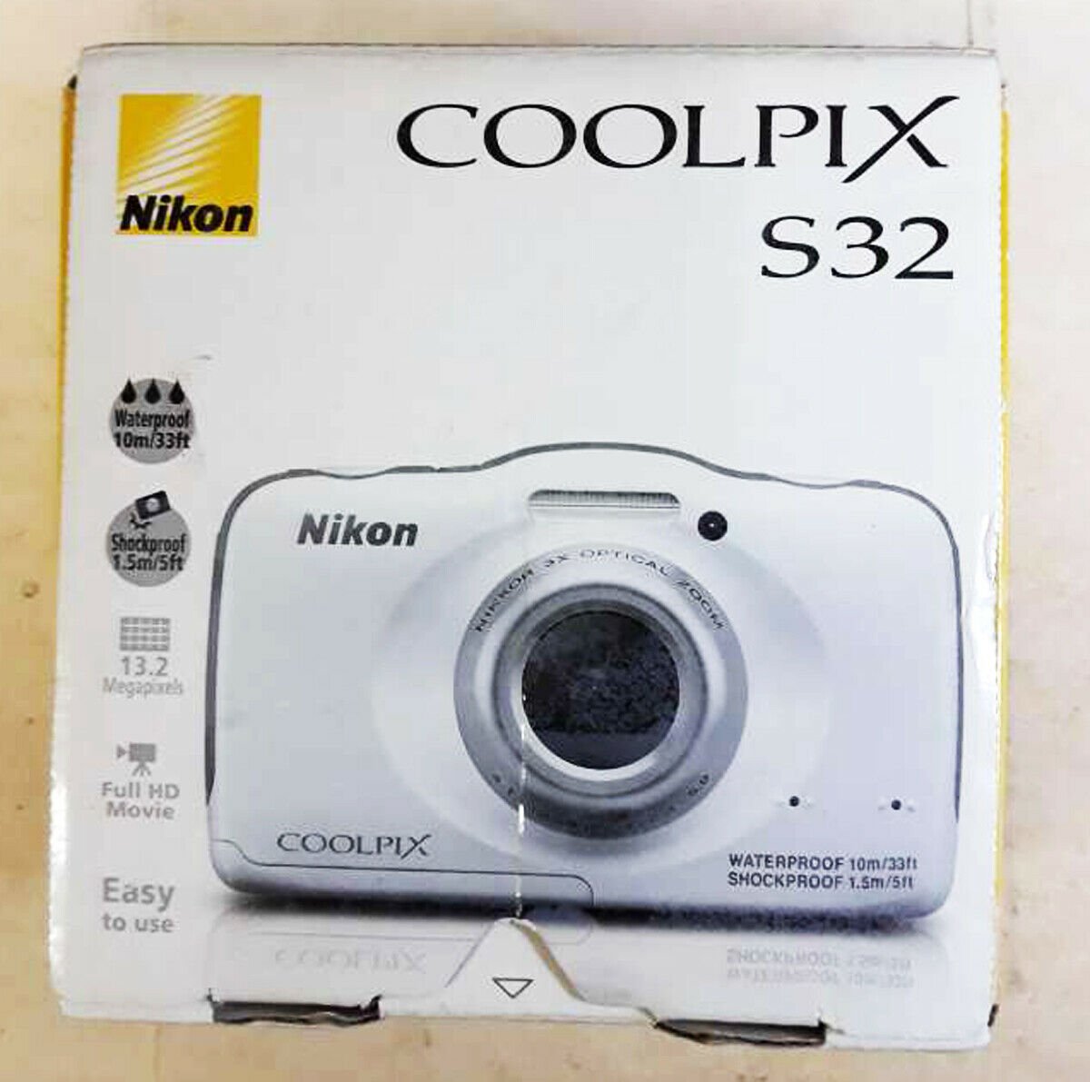 Nikon COOLPIX S32 13.2MP Digital Camera - White