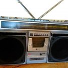VINTAGE SHARP GF-8585H BOOMBOX GHETTOBLASTER Radio cassette recorder