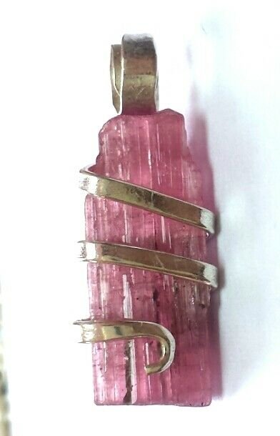 10.5 ct Sterling Silver WireWrap Pendant Pink Color Tourmaline Crystal,Handmade