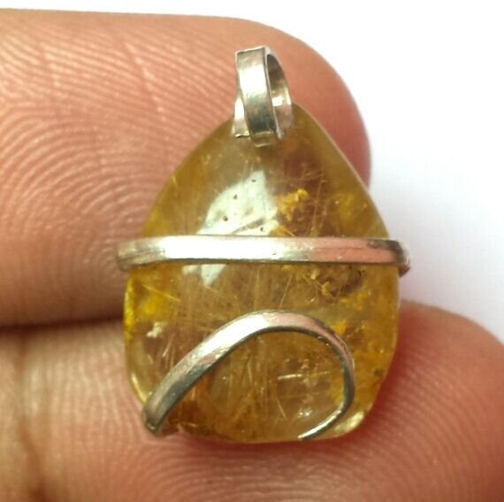 15.3 ct Sterling Silver Wire Wrap Pendant W/ Natural Rutiled Gem Quartz