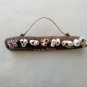 Composition of chestnut wood from the sea, with 7 groups of natural Seashells (027)