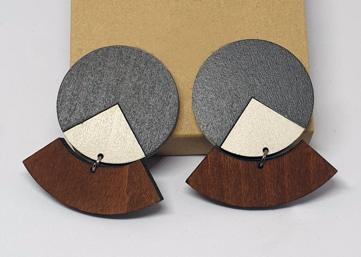 2pcs/lot stud type wooden color earrings (55mm x 45mm)