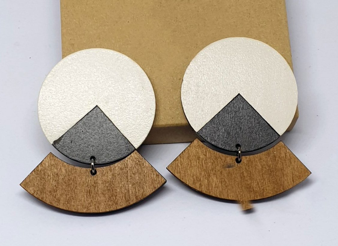 2pcs/lot stud type wooden color earrings (55mmx45mm)