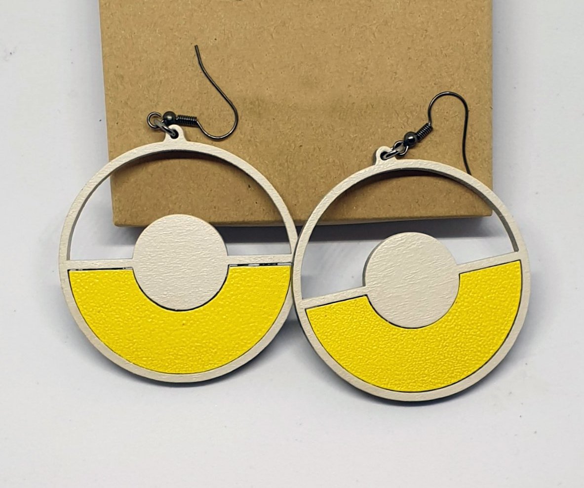 2pcs/lot dangle/wire-hook type wooden color earrings (diam: 50mm)